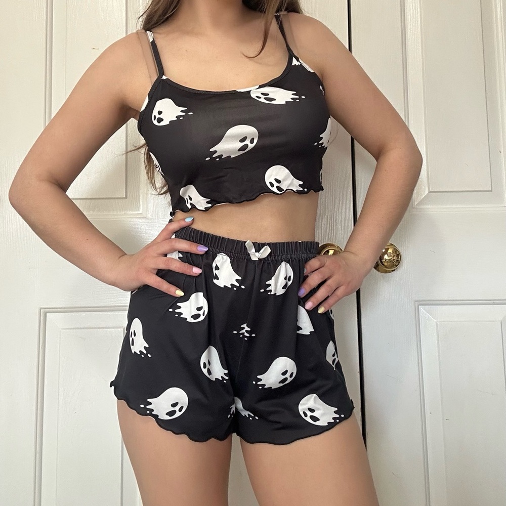 Black Ghost Print Women's Sleepwear Set